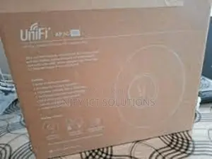 Ubiquiti Networks UAP-AC-PRO Unifi Access Point
