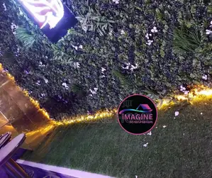 Artificial Wall Panels/Hedges Wall Decoration on Restaurant