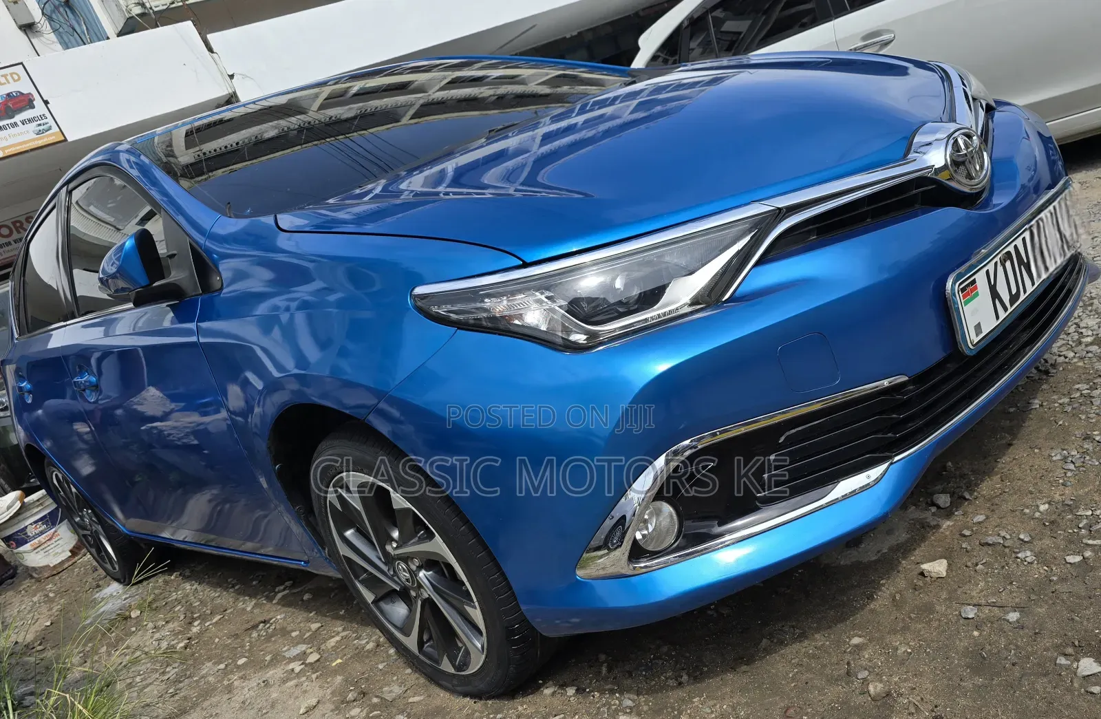 Toyota Auris 2017 Blue