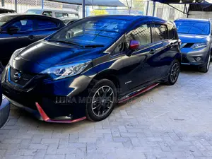 Nissan Note 2017 Black