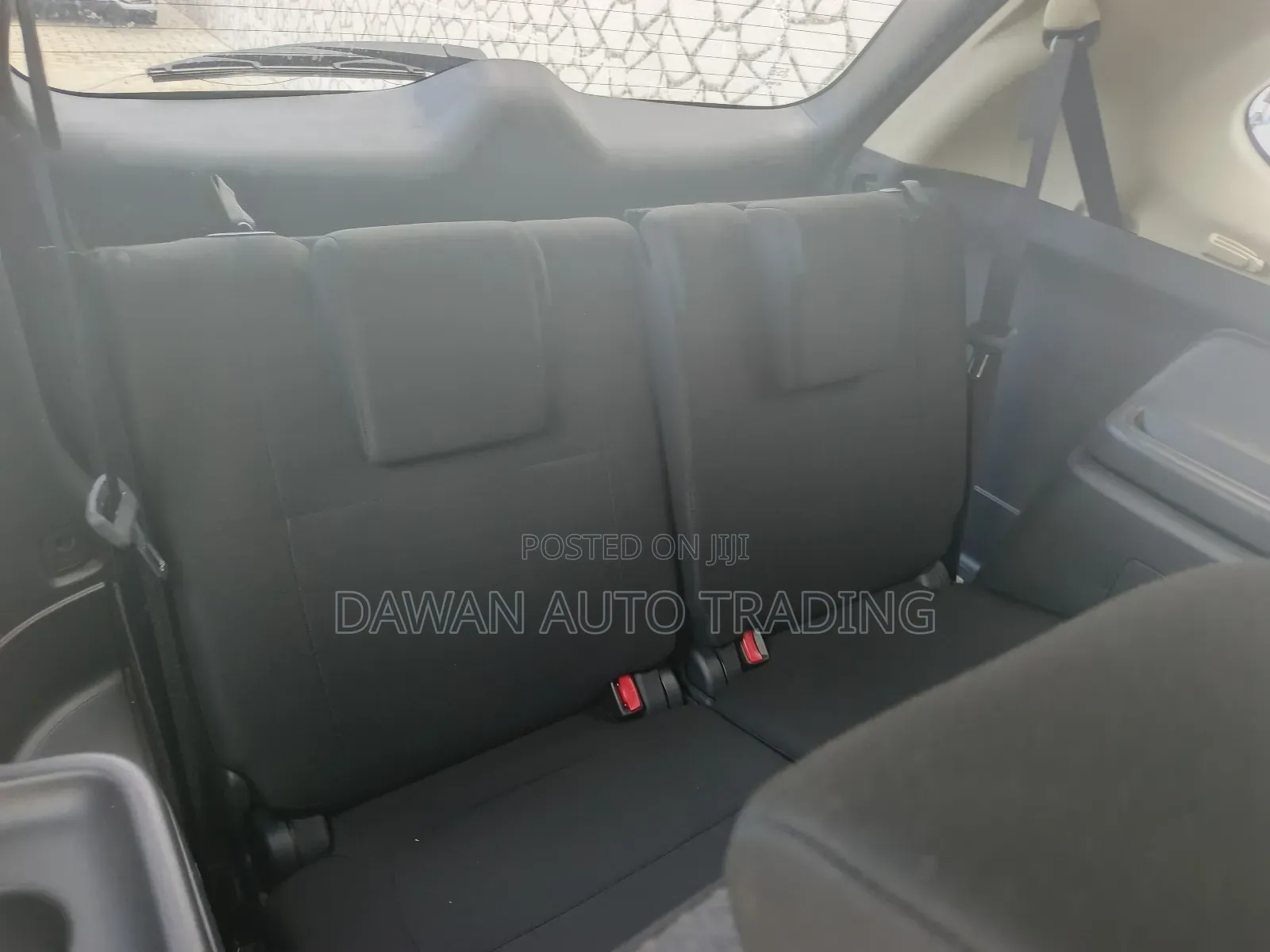 Mitsubishi Outlander 2017 Silver
