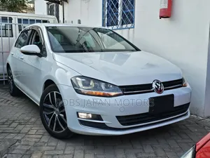 Volkswagen Golf TSI S 4-Door FWD 2017 Pearl