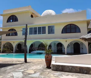 Furnished 5bdrm Villa in Watamu On 4 Acres for sale
