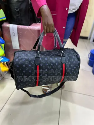 Lv Medium Size Pu Leather- Travelling- Bags/Gym Bag