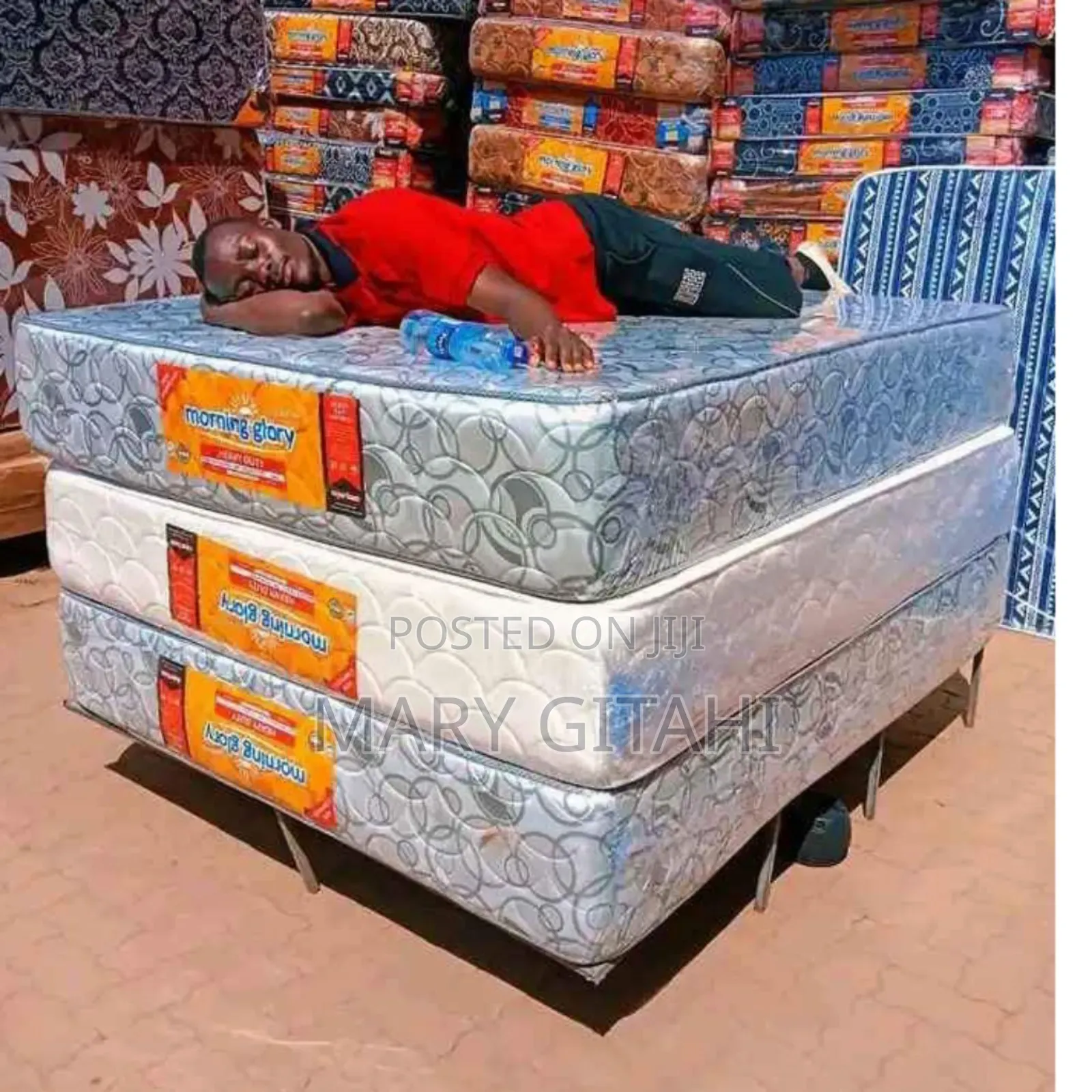 Medium Density Plain Mattress 5*6 Thickness of 8 Inches