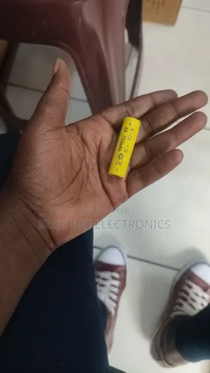 Aa 700mah 1.2 v Rechargeable Batteries