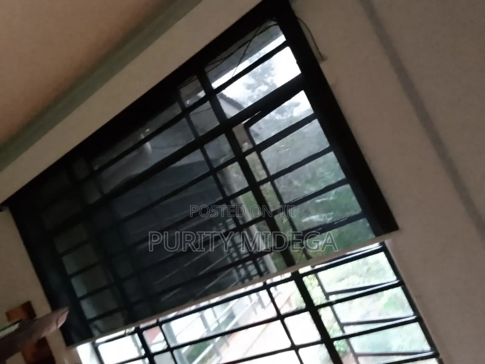 Sunscreen Roller Blinds