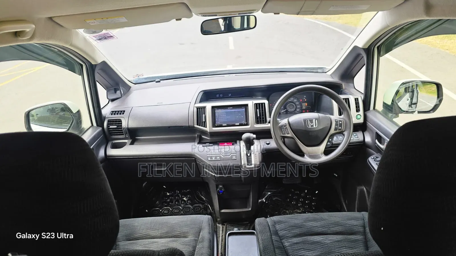 Honda Stepwgn 2016 White