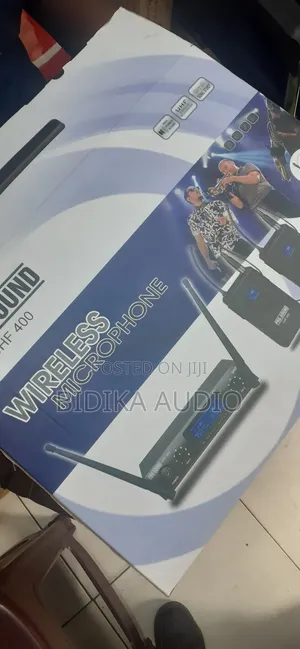 New Uhf 400 Wireless Microphone