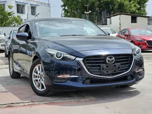 Mazda Axela 2018 Blue