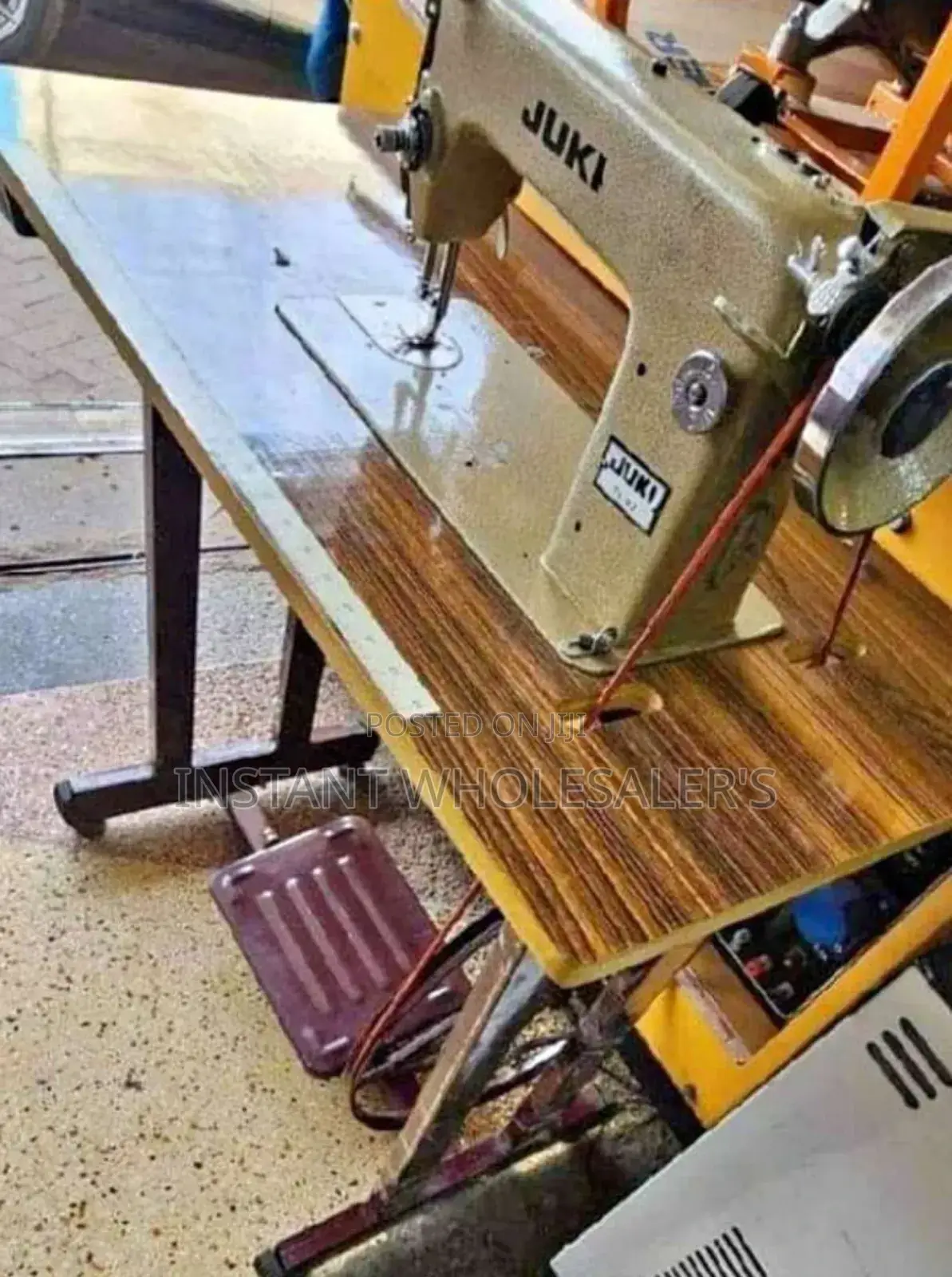 Complete Sewing Machine Juki