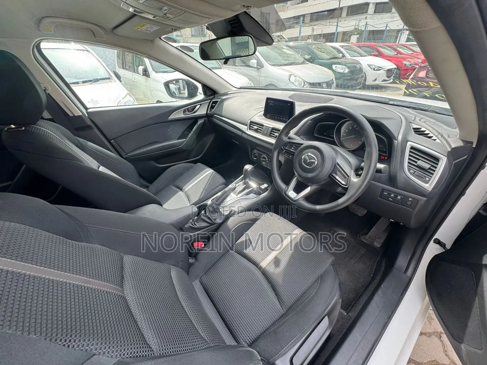 Mazda Axela 2018 White