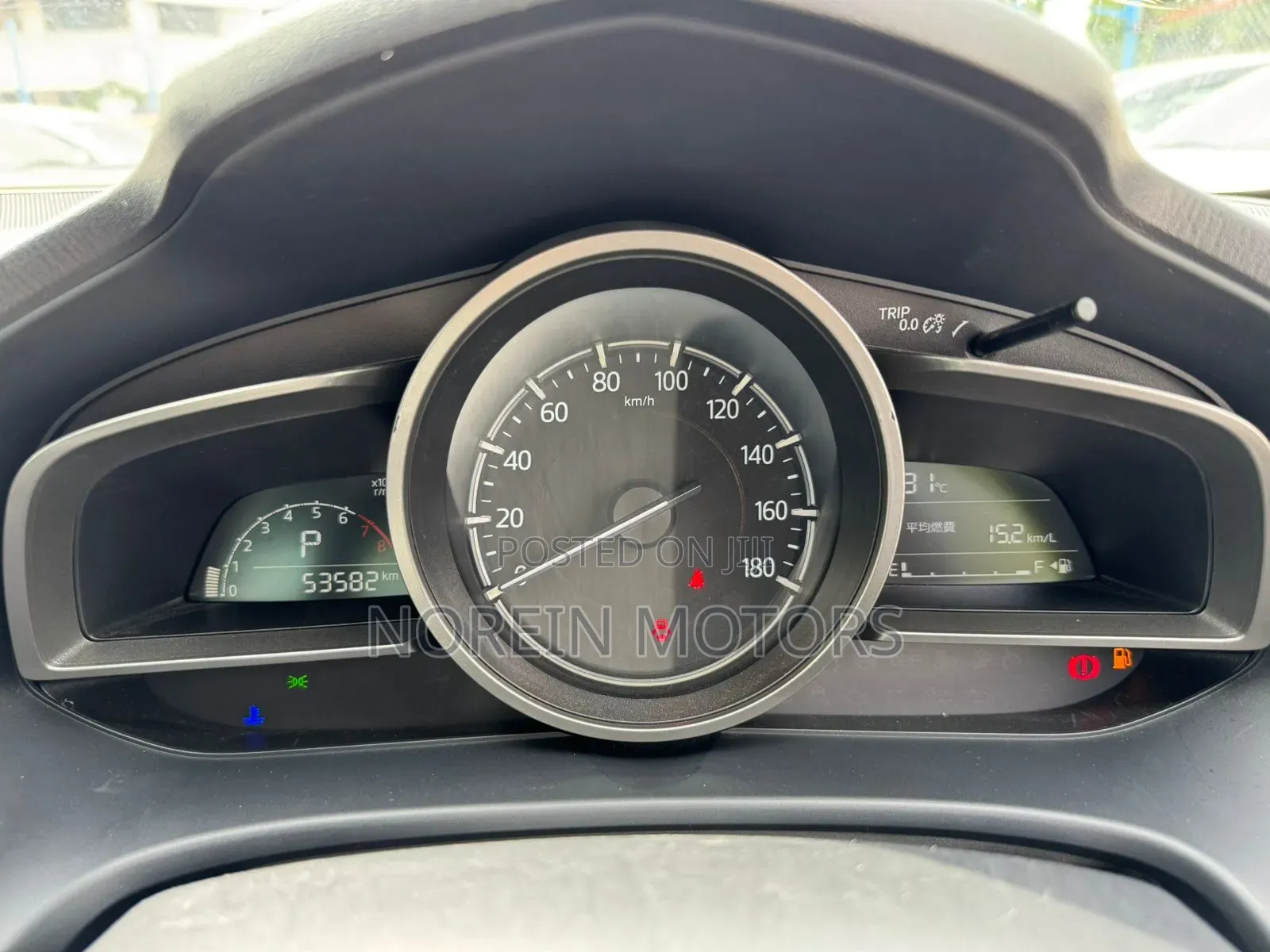 Mazda Axela 2018 White