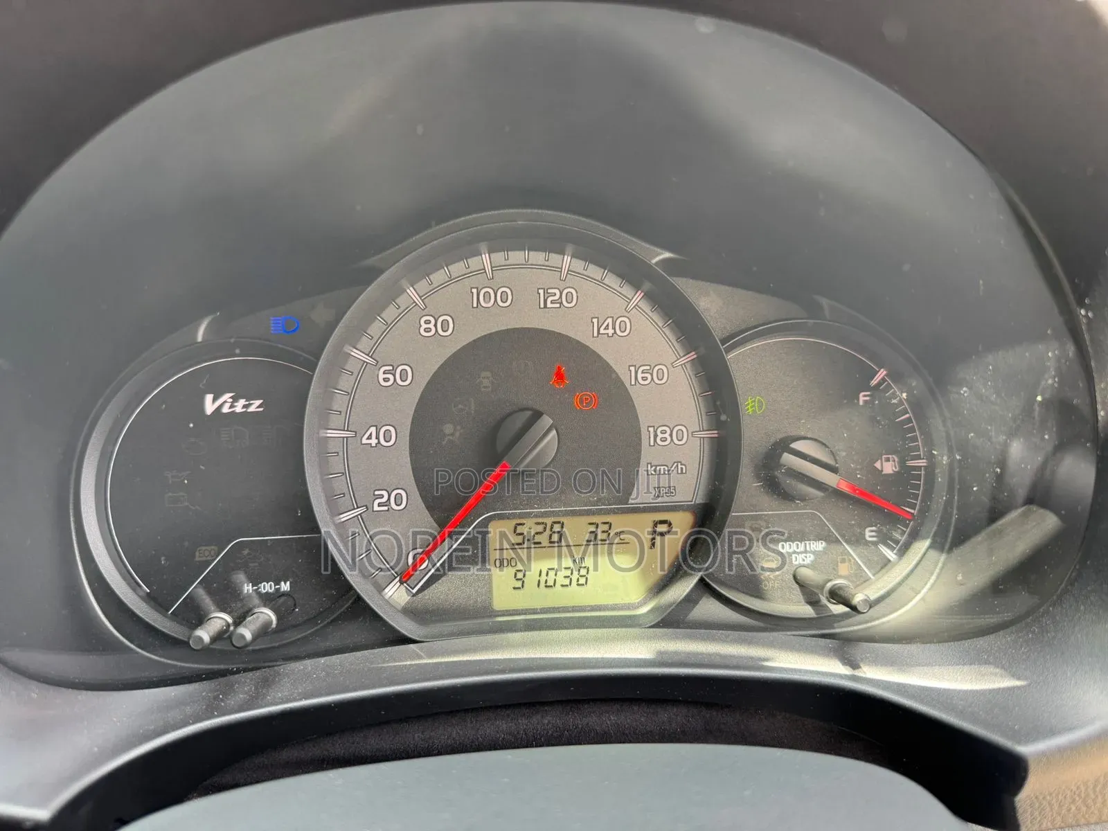 Toyota Vitz 2017 Gray