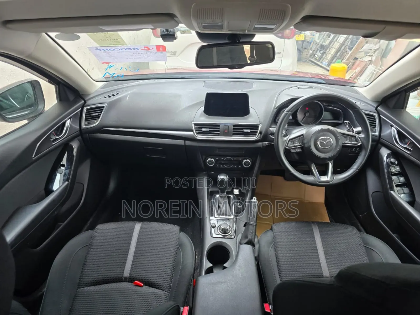 Mazda Axela 2018 Red