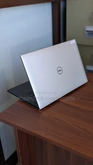 Laptop Dell Precision 5530 32GB Intel Core I7 SSD 1T