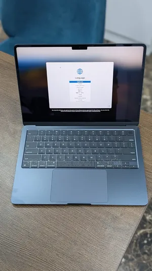 New Laptop Apple MacBook Air 16GB Apple M3 SSD 512GB