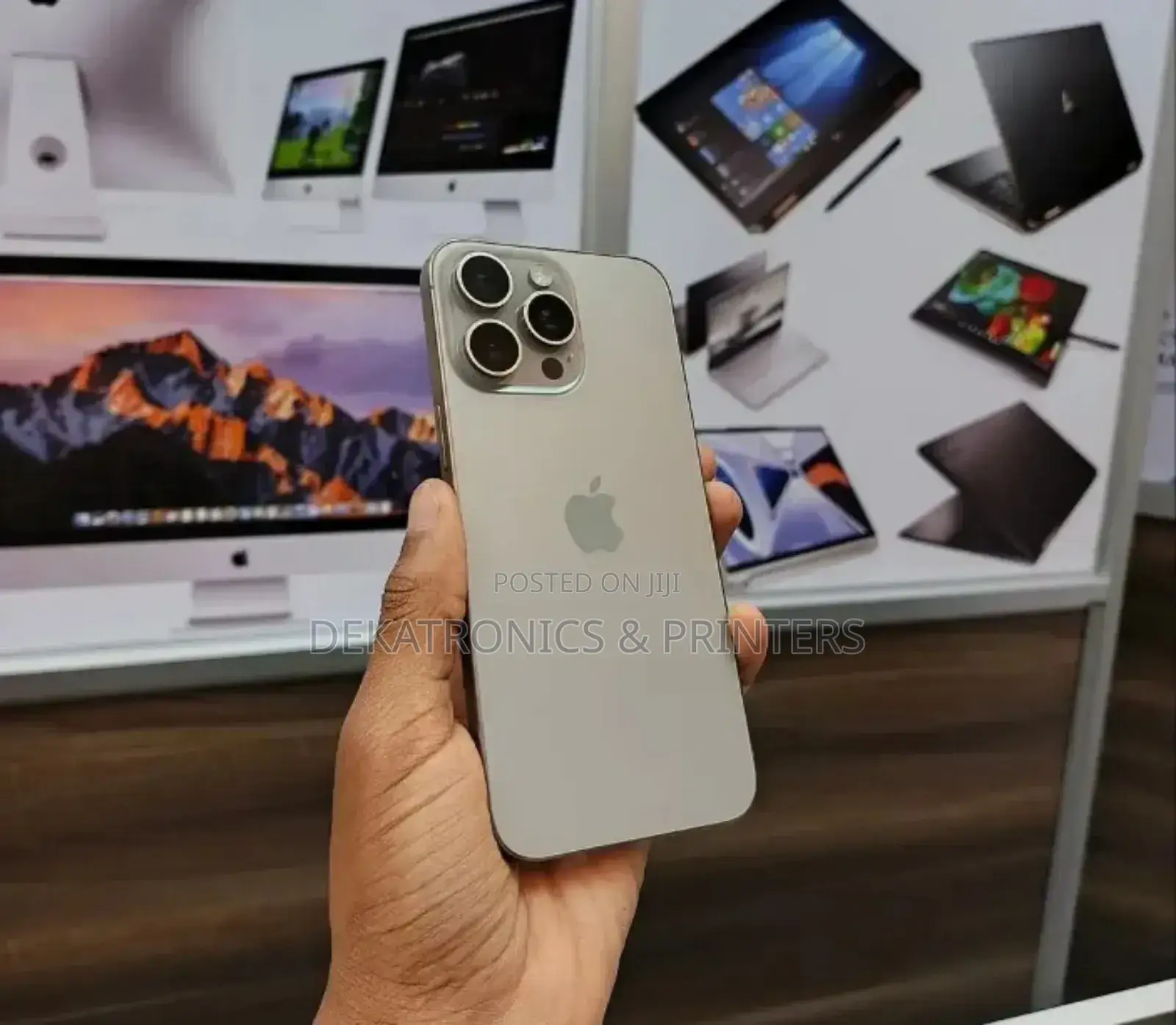 Apple iPhone 15 Pro Max 256 GB Gray