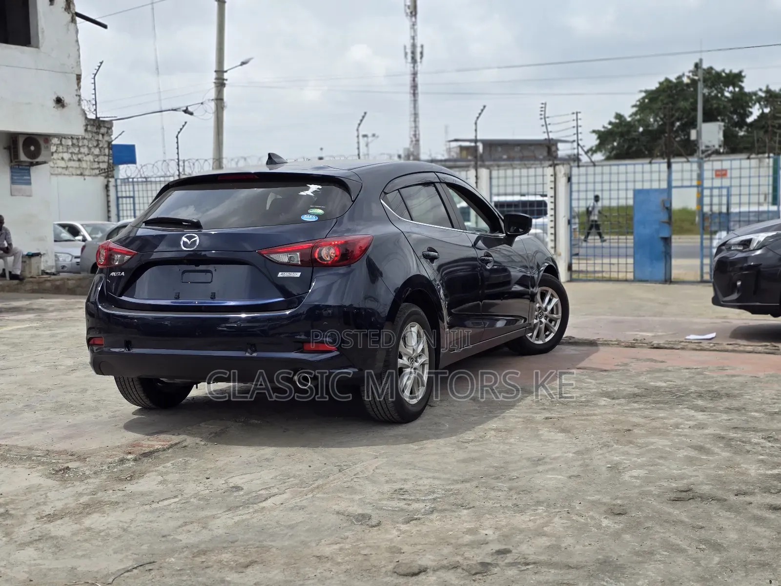 Mazda Axela 2018 Blue