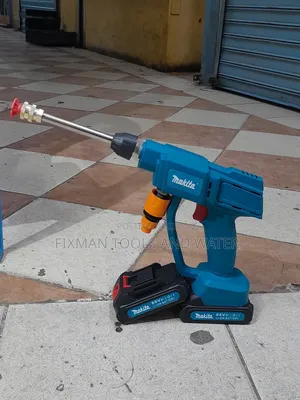 New Makita Cordless High Pressure Washer 2 Batteries 88v Charger