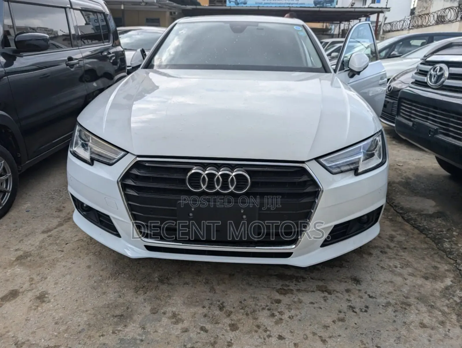 Audi A4 2.0T ultra Premium FWD 2018 White