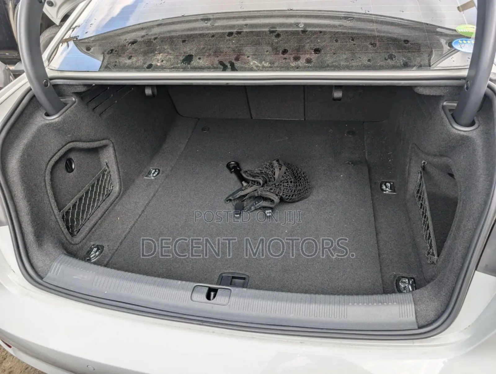 Audi A4 2.0T ultra Premium FWD 2018 White