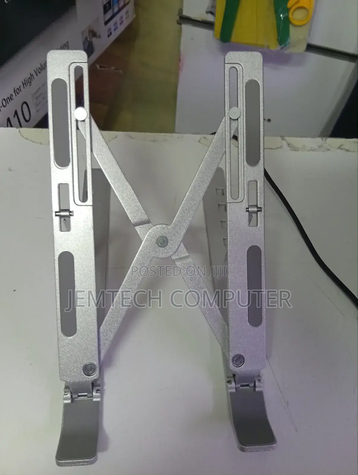 Foldable Laptops Stand Up to 15.6"