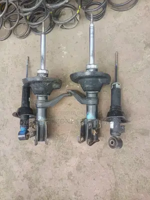 Honda CR-V Rd7 Shocks