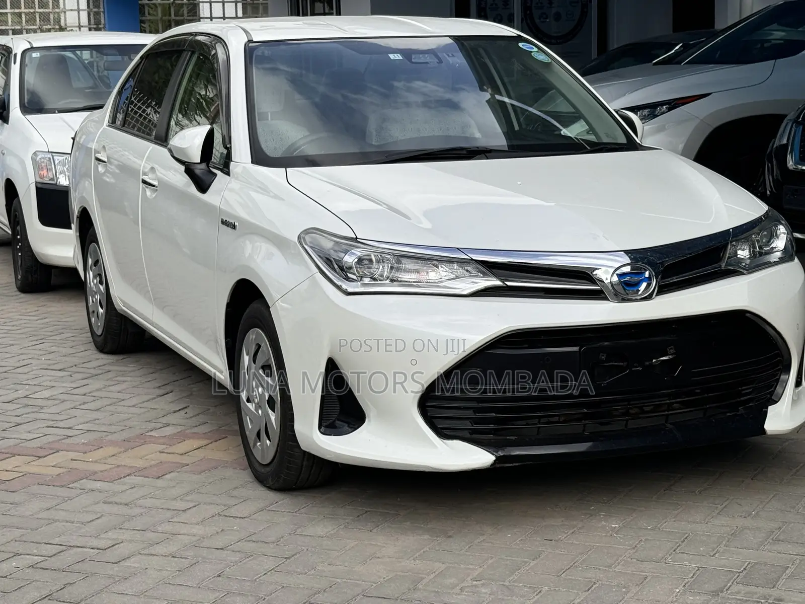 Toyota Axio 2018 White