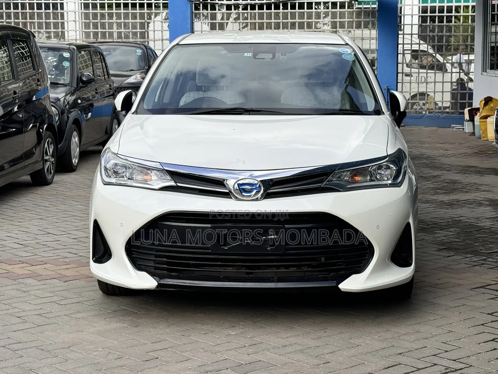 Toyota Axio 2018 White