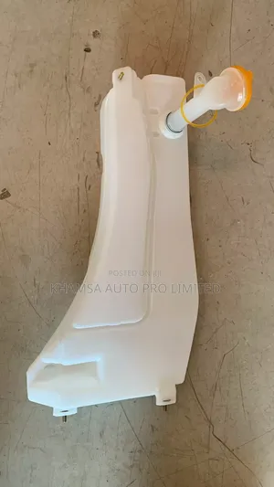 Isuzu Dmax 2007 Radiator Bottle