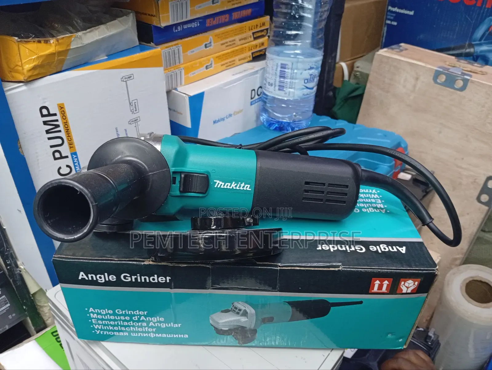 4.5" Makita Angle Grinder