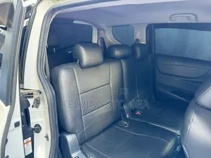 Toyota Sienta 2016 White