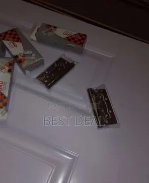Butterfly Hinges