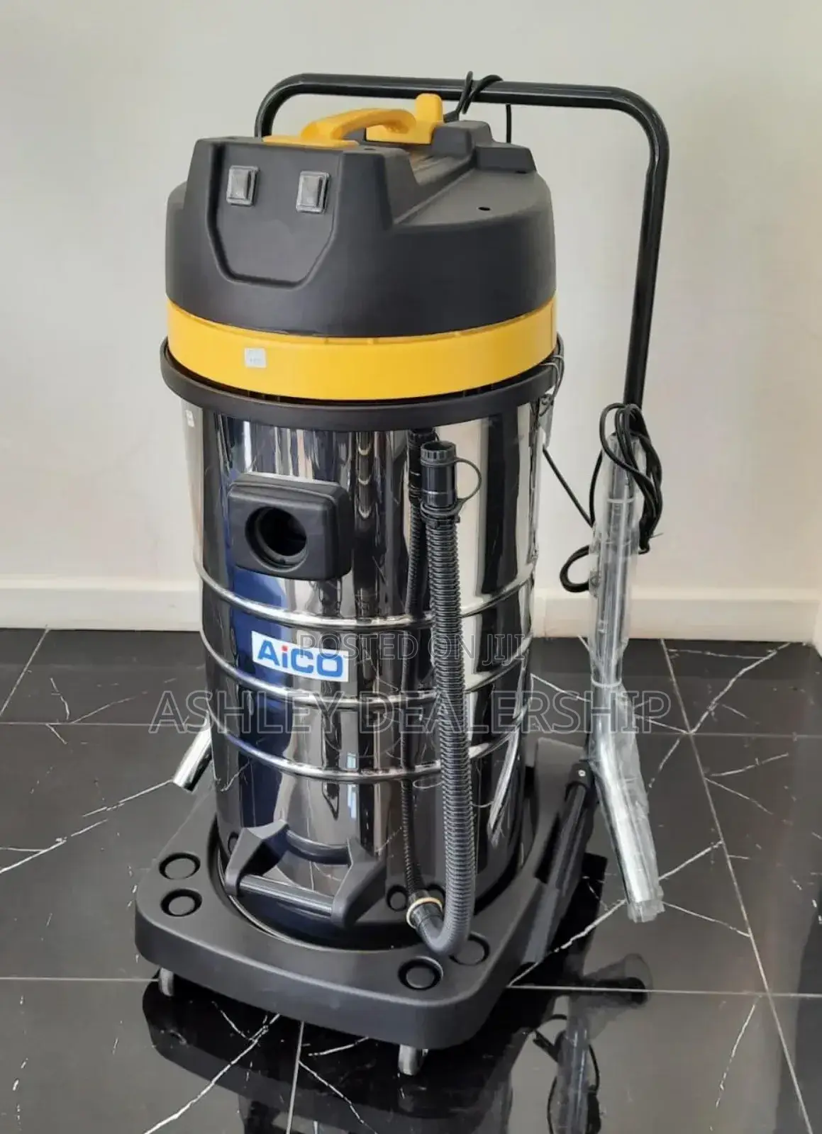 Vacuum Cleaner 80 Litres