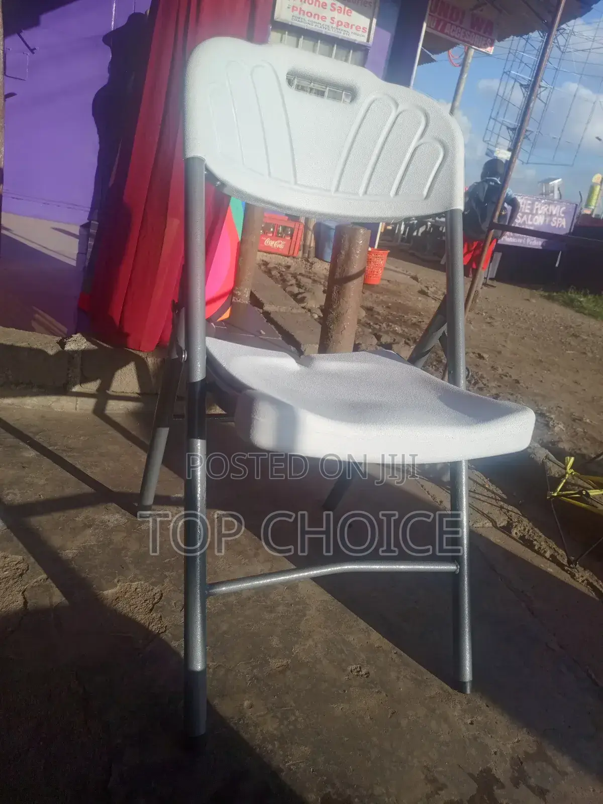 Foldable Plastic Chairs
