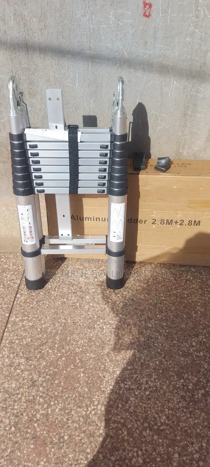 Double Telescopic Ladder (A Type) 2.8+2.8 M (18.5 Ft)
