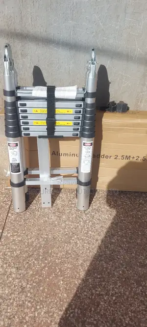 16 Steps 2.5m X 2.5m Double Telescopic Aluminium