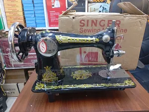 Singer 15CH With Hand Attachment