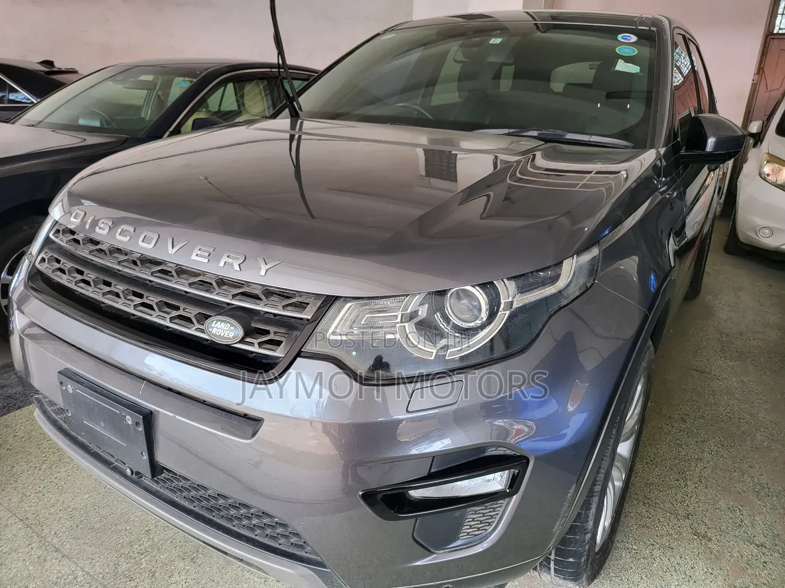Land Rover Discovery 2017 Gray