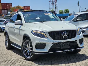 Mercedes-Benz GLE-Class GLE 350d 4MATIC 2018 Pearl