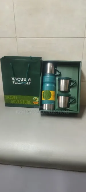 New 4 in 1 Vacuum Flask Set 
*Price at 1250/=*