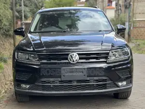 Volkswagen Tiguan 2017 Black