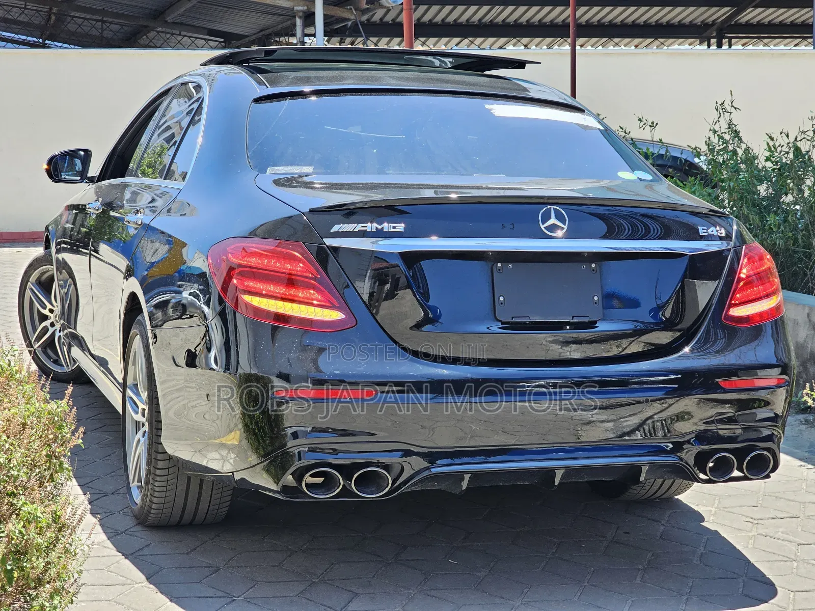 Mercedes-Benz E200 2017 Matt Black