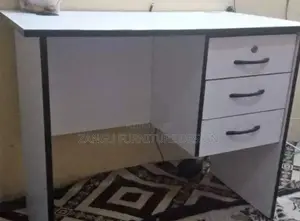 Posh Desks