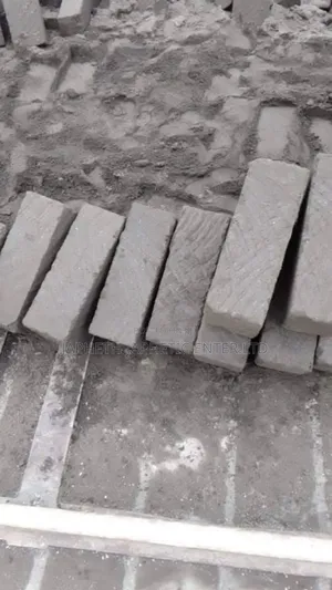 Machine Cut Stones, Ndarugo ◇¡