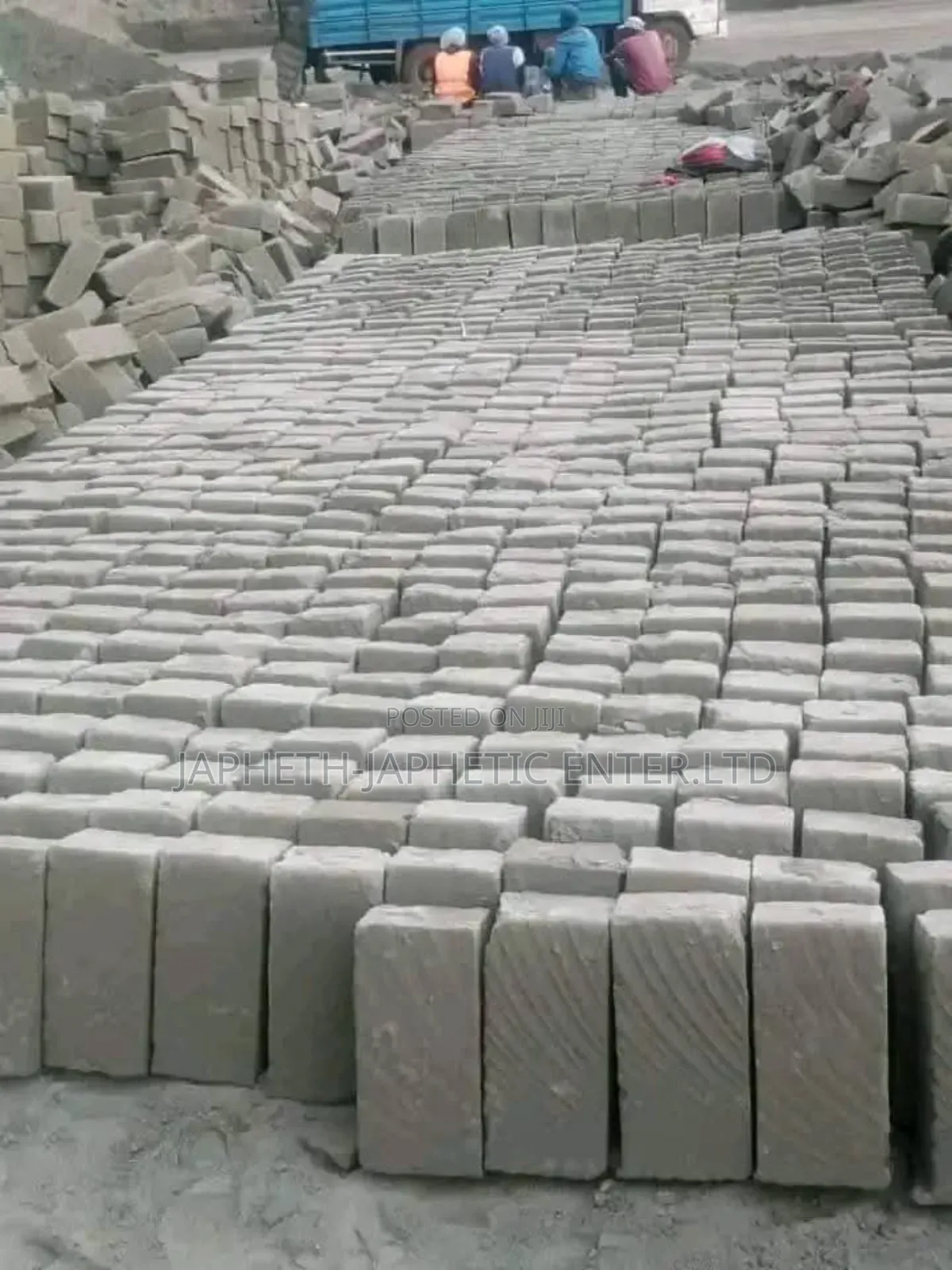 Machine Cut Stones, Ndarugo ◇¡