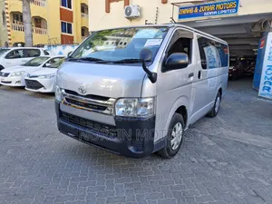 Toyota HiAce 2017 Grey