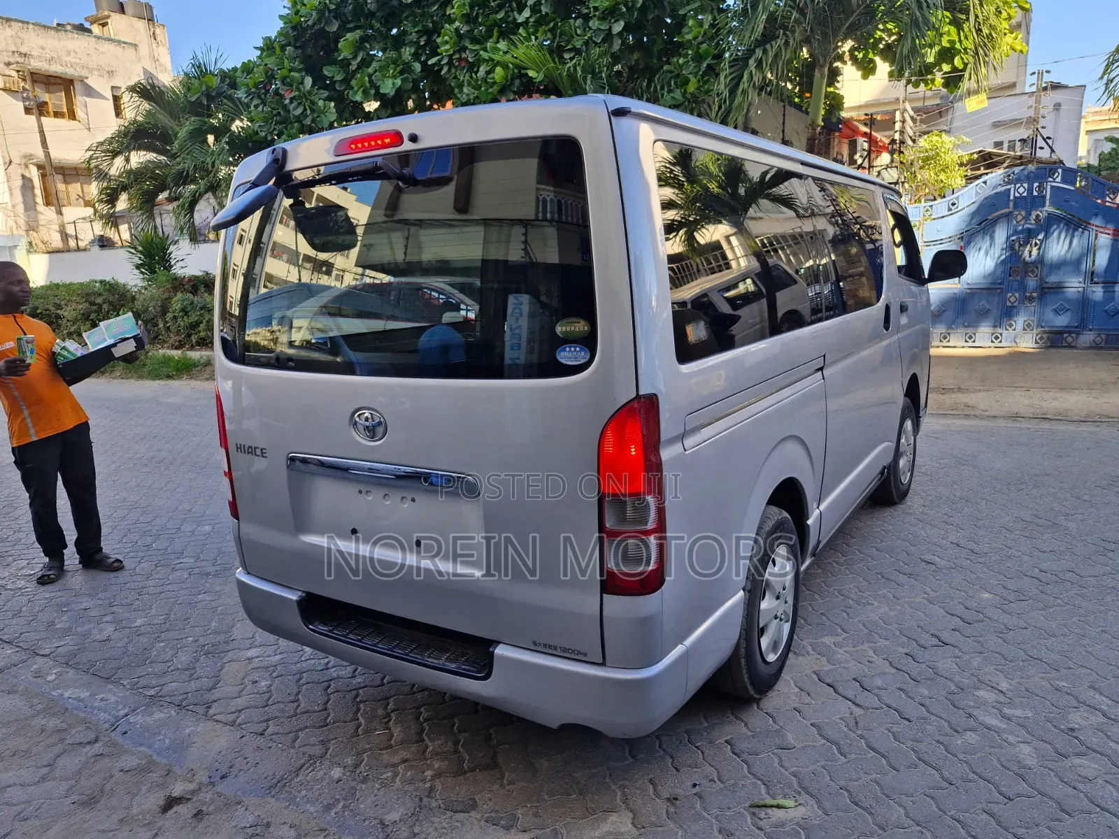Toyota HiAce 2017 Grey