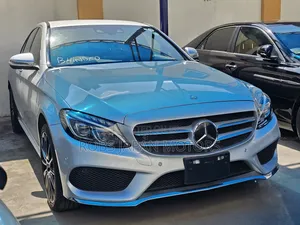 Mercedes-Benz C250 2017 Ivory